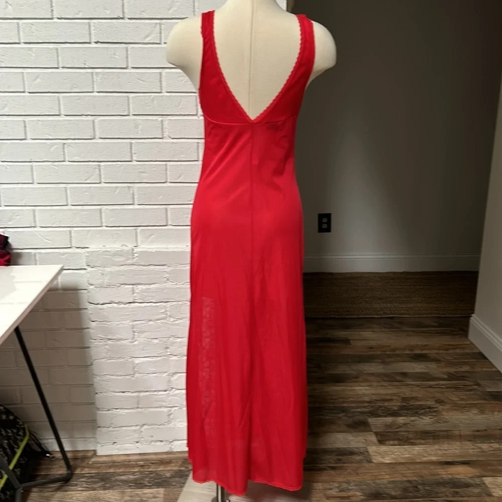 Vintage Paramount New York Red Lace Nightgown Small - Picture 7 of 13